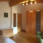 شقة Haus Tschirgantblick *