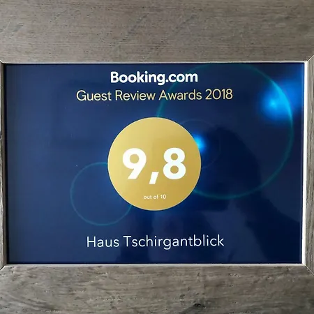 Haus Tschirgantblick تارينز