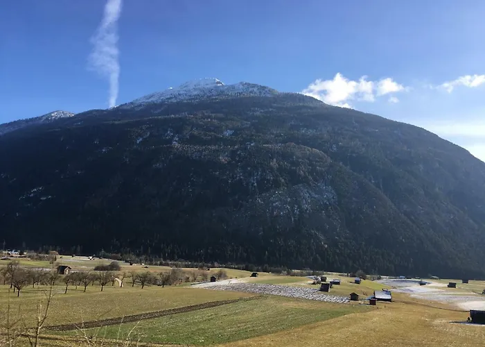 Apartment Haus Tschirgantblick *