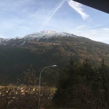 Haus Tschirgantblick *