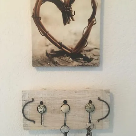 Haus Tschirgantblick 아파트 테란즈