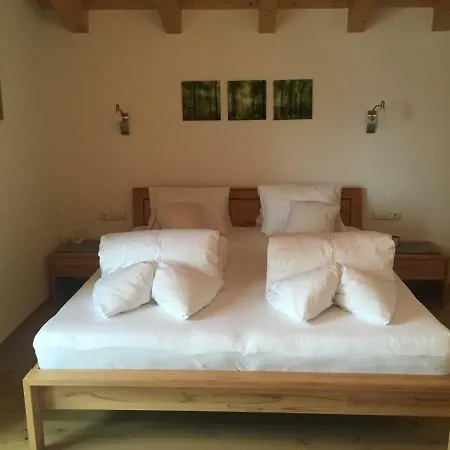 Haus Tschirgantblick *