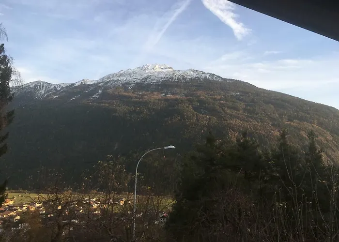 Haus Tschirgantblick *